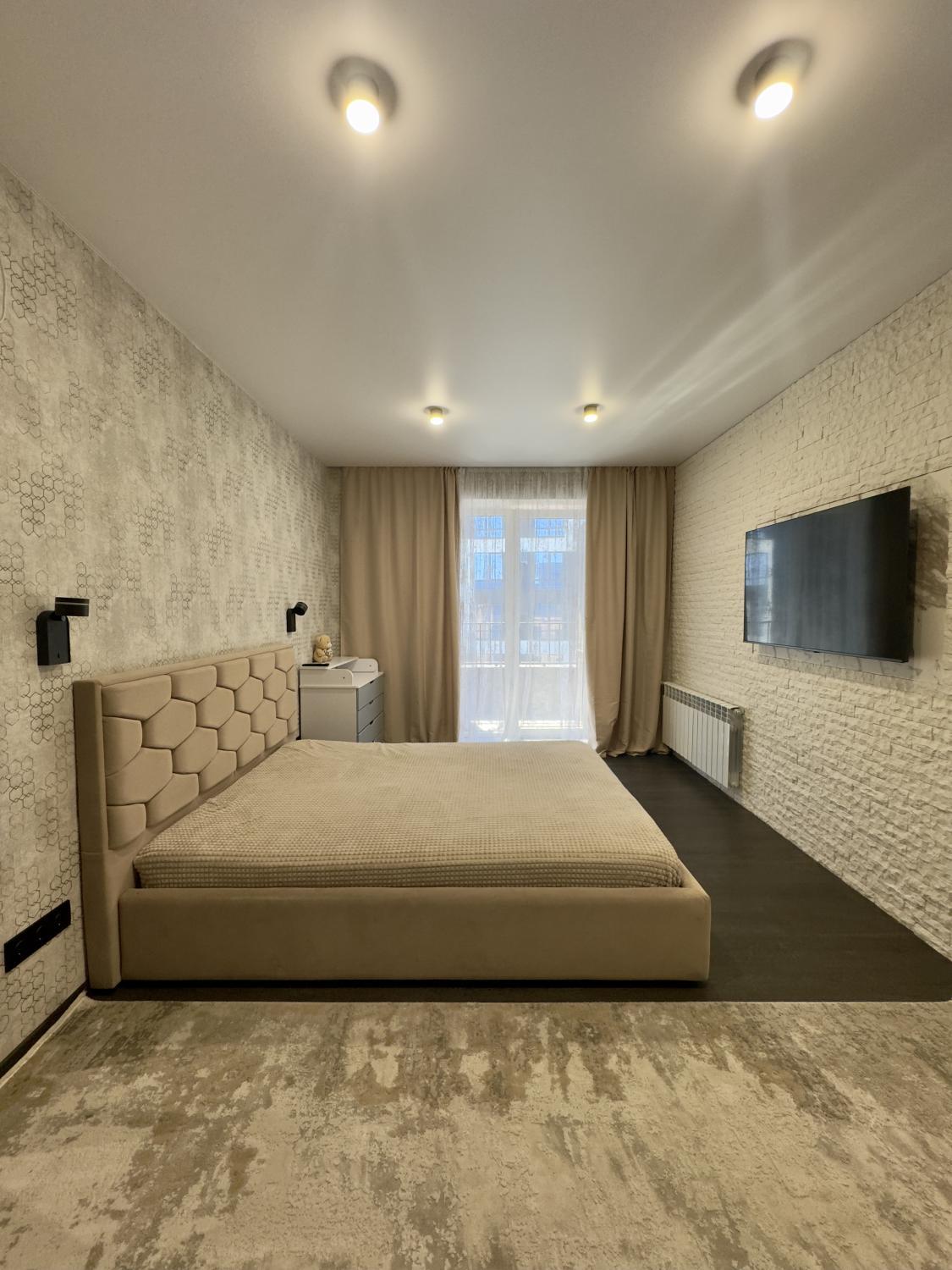 Продажа 2-комнатной квартиры 69.7 м², Чайковского ул., 5-К7