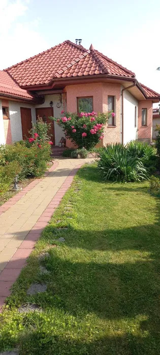 Продаж будинку 100 м²