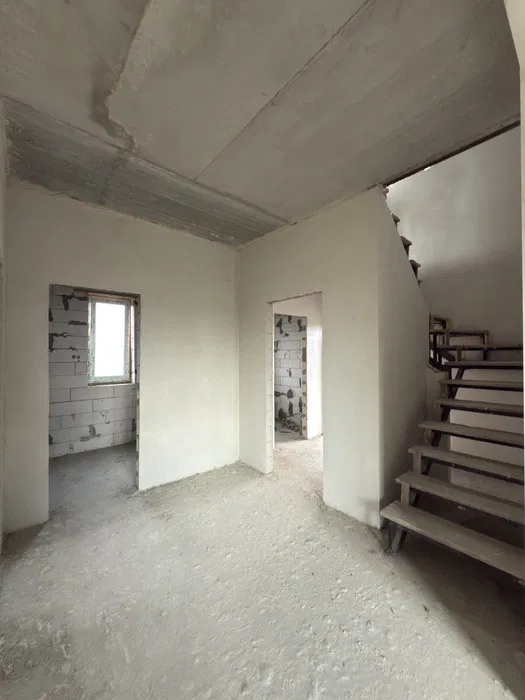 Продаж будинку 170 м²