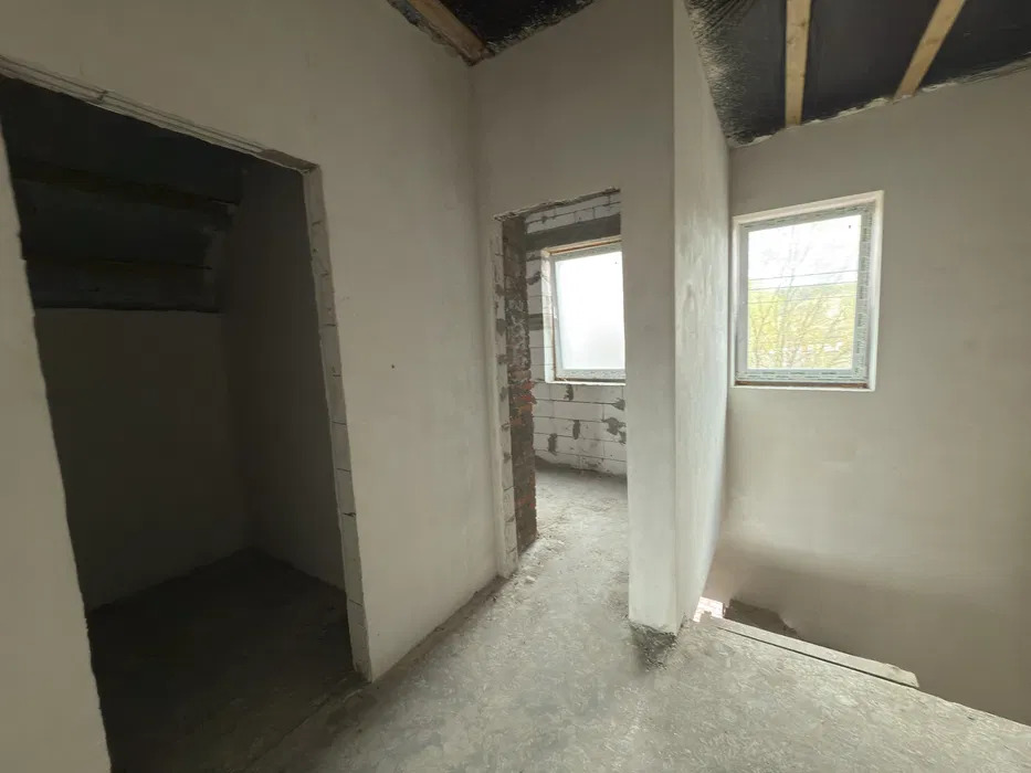 Продаж будинку 170 м²