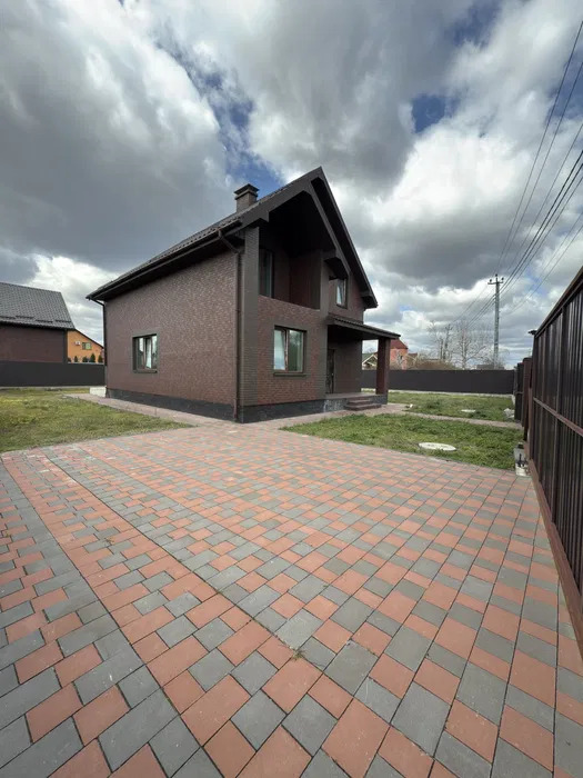 Продаж будинку 170 м²
