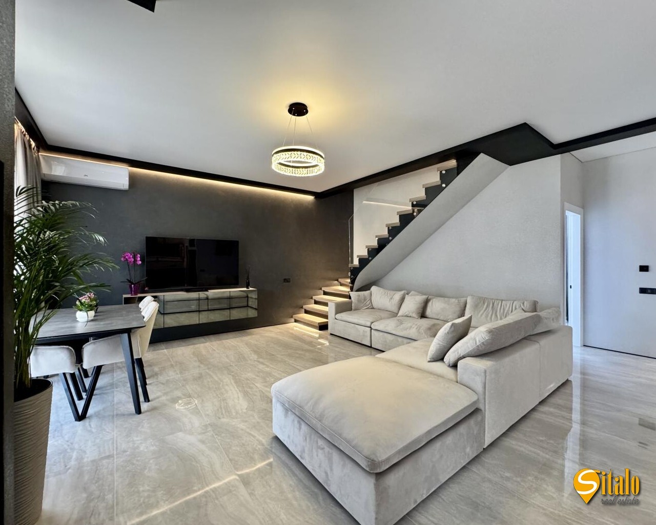 Продаж будинку 170 м², 3-я Набережна вул.