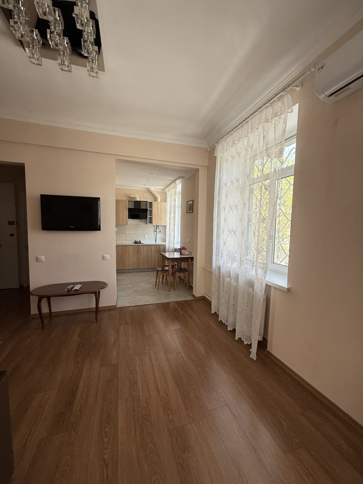 Аренда 2-комнатной квартиры 56 м², Владимира Мономаха ул.
