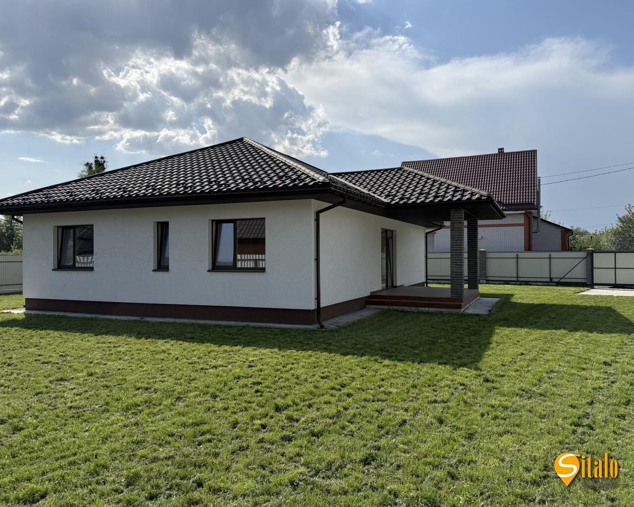 Продаж будинку 107 м²