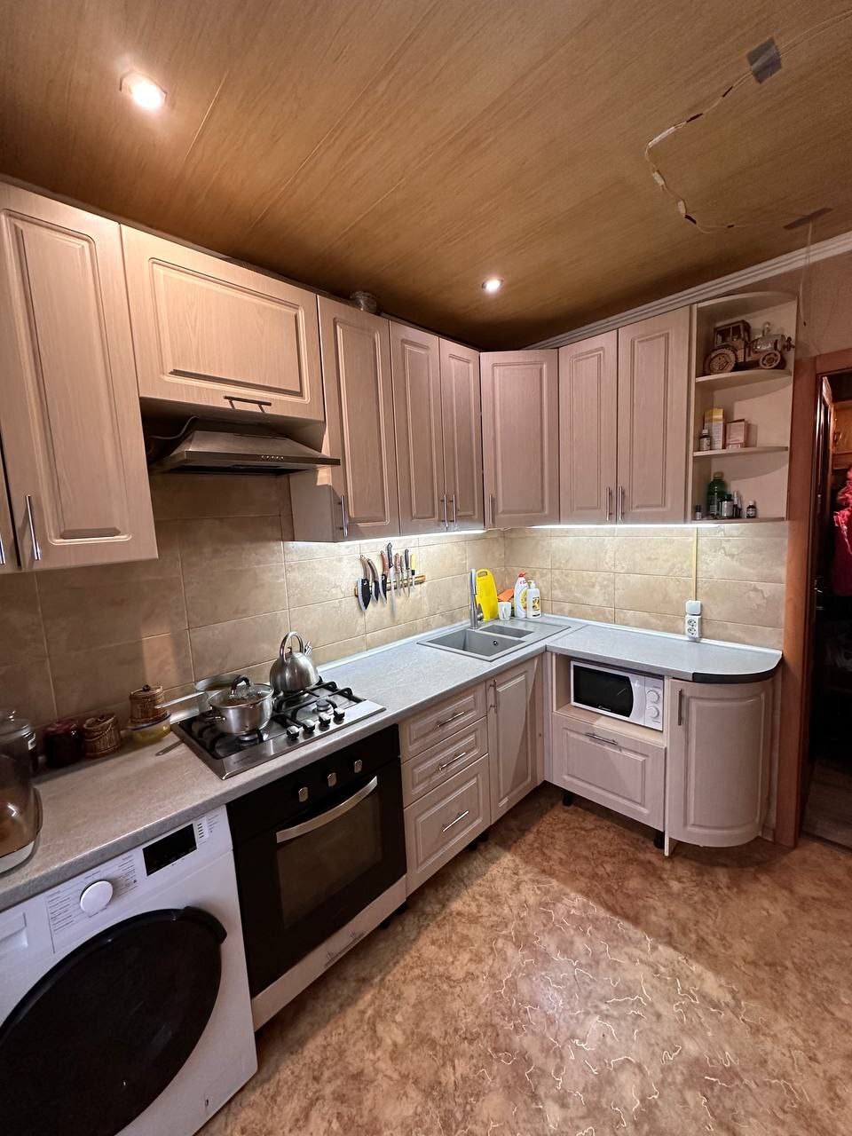 Продажа 3-комнатной квартиры 64 м², Ковпака ул.