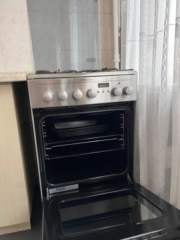 Аренда 2-комнатной квартиры 45 м², Кирилловская ул., 124