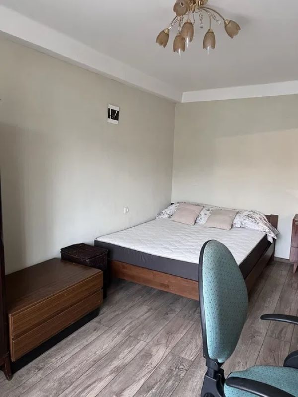 Аренда 2-комнатной квартиры 45 м², Кирилловская ул., 124