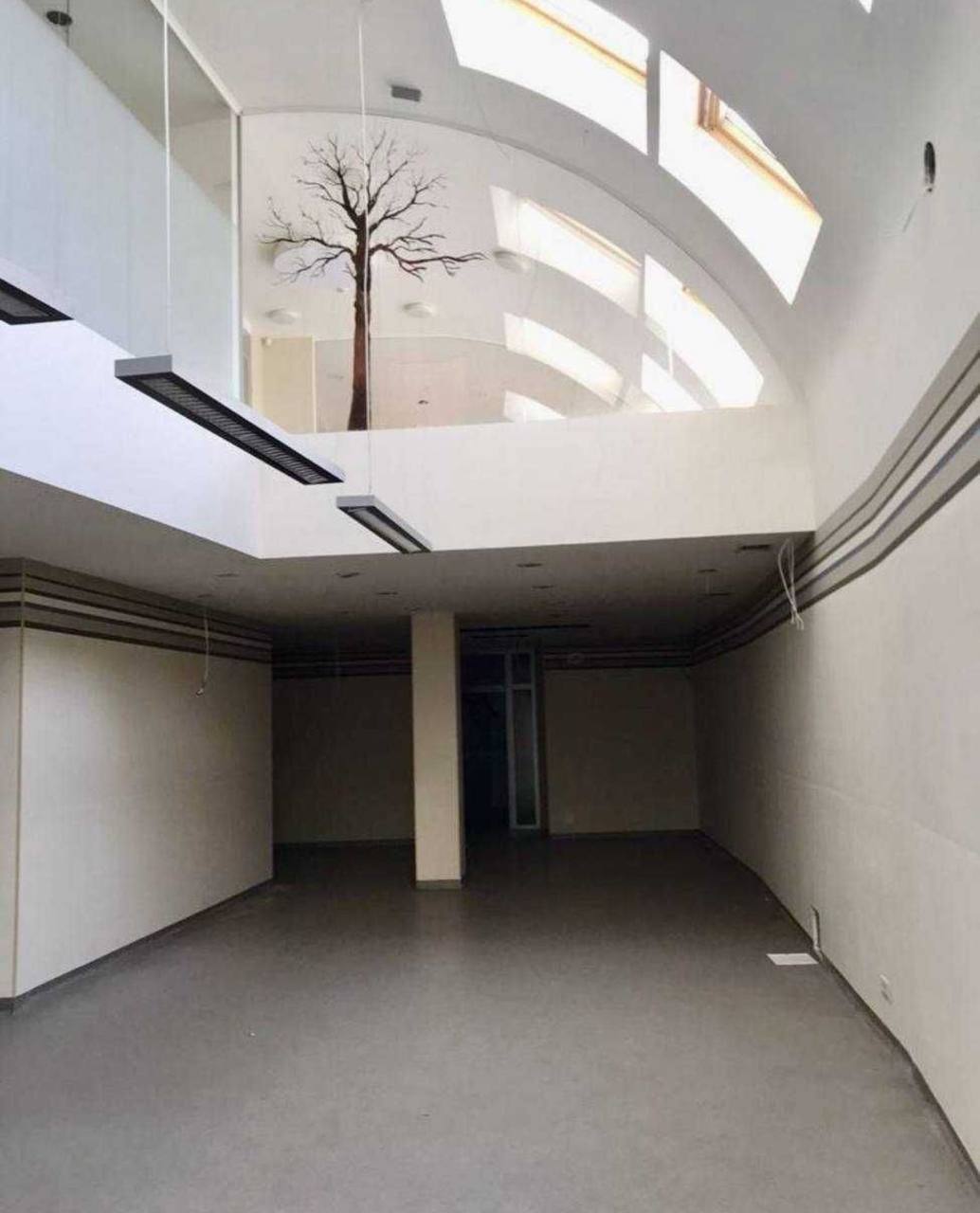 Оренда комерції 516 м², Дніпровська наб., 19