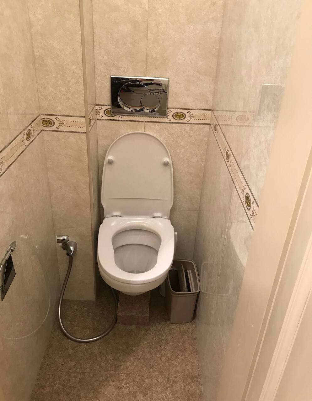 Оренда 3-кімнатної квартири 75 м², Лисенка вул., 8