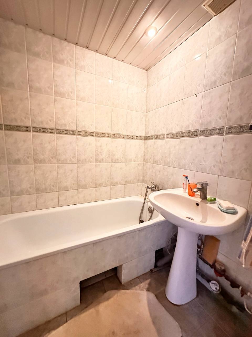 Продаж 3-кімнатної квартири 68 м², Реміснича вул.