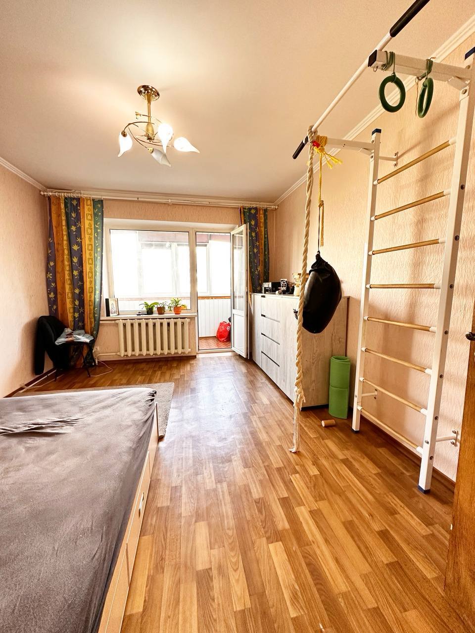 Продаж 3-кімнатної квартири 68 м², Реміснича вул.