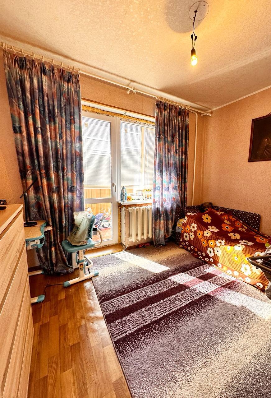 Продаж 3-кімнатної квартири 68 м², Реміснича вул.
