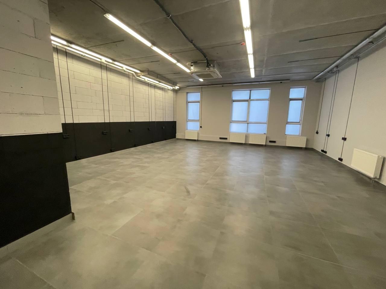 Аренда офиса 380 м², Степана Бандеры просп., 8
