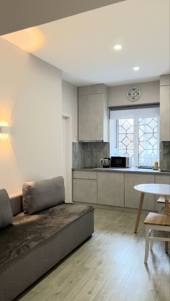 Продажа 1-комнатной квартиры 35 м², Паторжинского ул.