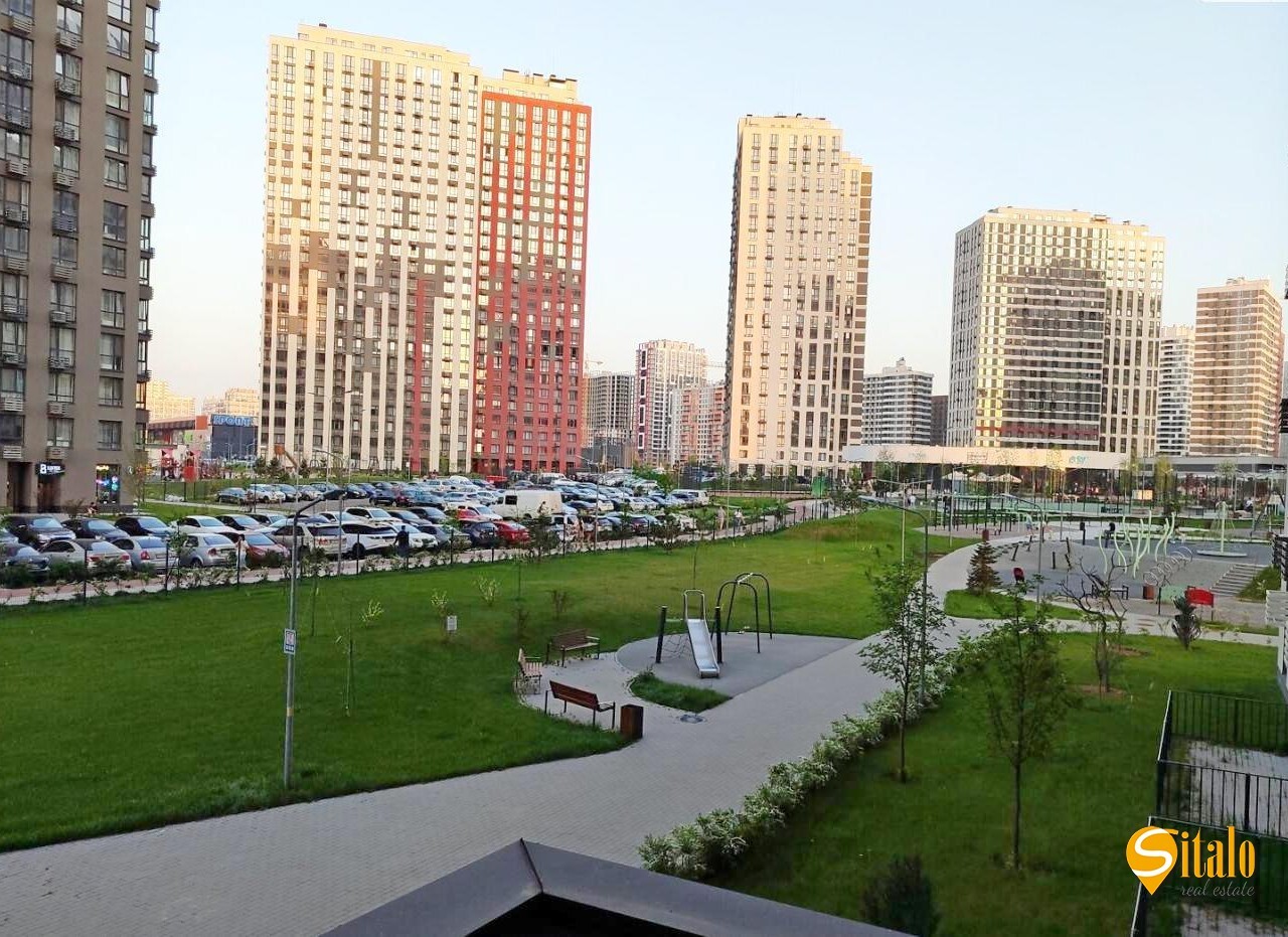 Продаж 1-кімнатної квартири 41.8 м², Правди просп.