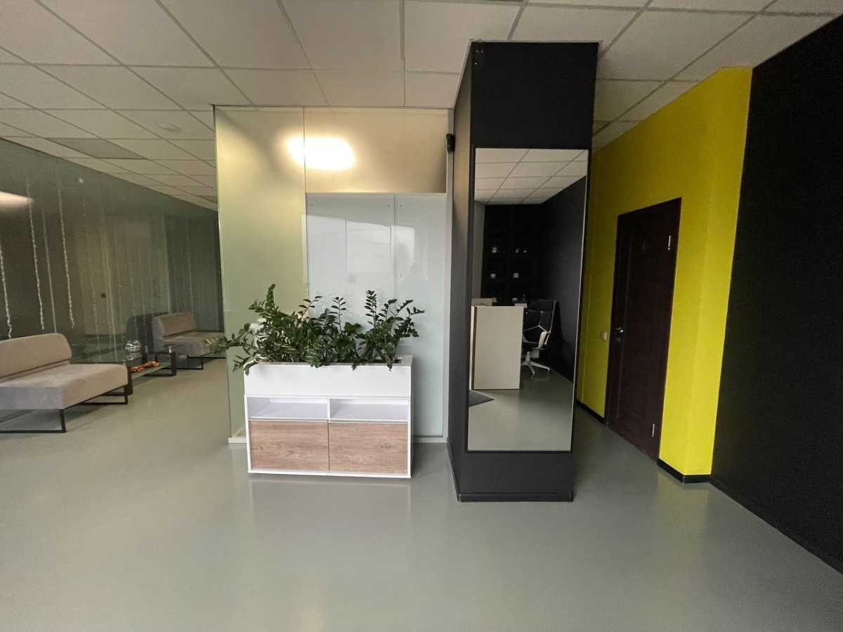 Аренда офиса 204 м², Льва Толстого ул., 35-39