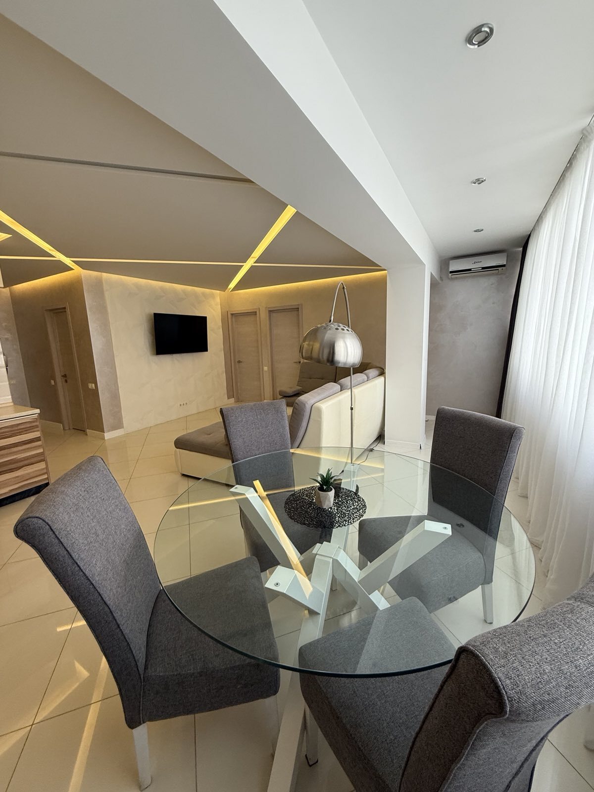 Продажа 3-комнатной квартиры 86 м², Сурикова 2-й пер., 2А