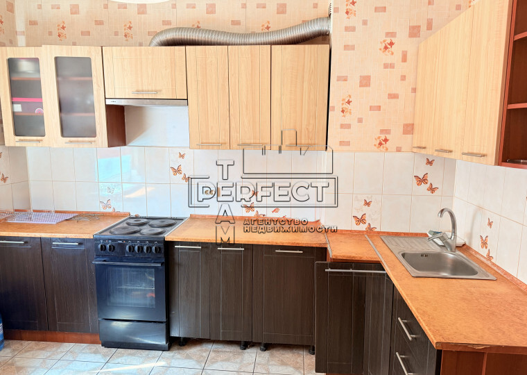 Продажа 2-комнатной квартиры 72 м², Николая Закревского ул., 97