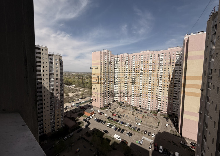 Продажа 2-комнатной квартиры 72 м², Николая Закревского ул., 97
