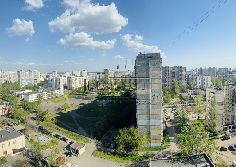 Продажа 2-комнатной квартиры 72 м², Николая Закревского ул., 97