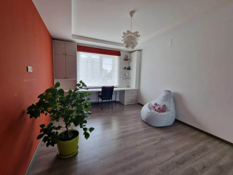 Продажа 4-комнатной квартиры 150.66 м², Харьковская ул.