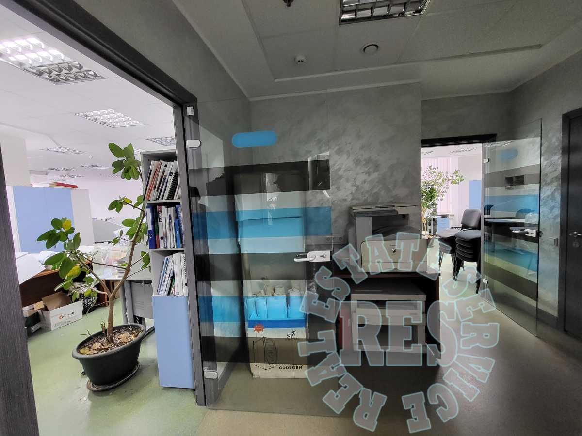 Аренда офиса 200 м², Днепровская наб., 26Ж