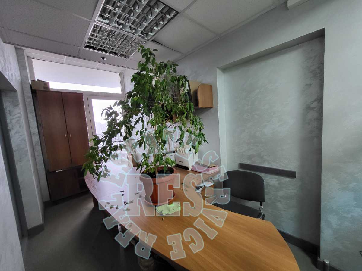 Аренда офиса 200 м², Днепровская наб., 26Ж