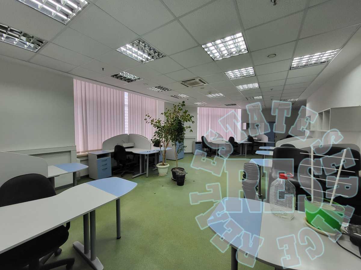Аренда офиса 200 м², Днепровская наб., 26Ж