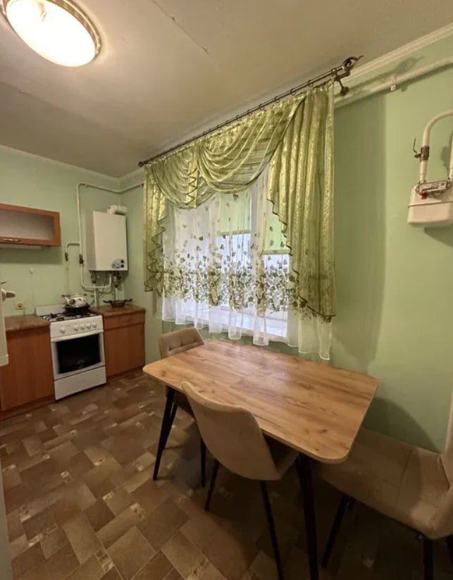 Продаж 1-кімнатної квартири 38 м², Римського-Корсакова вул.