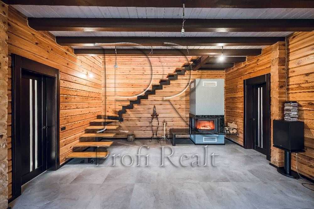 Продаж будинку 200 м², Берковецька вул., 6А