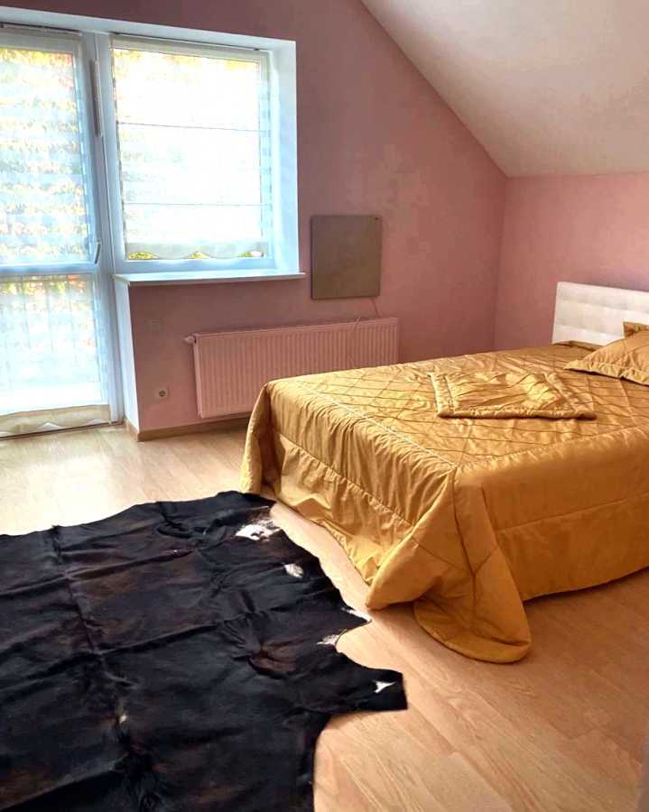 Аренда дома 300 м², Старокиевская ул.
