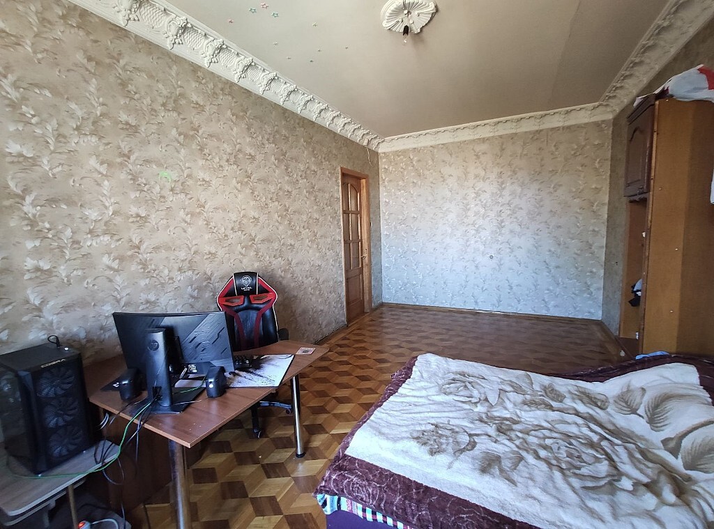 Продажа 4-комнатной квартиры 148 м², Карантинная ул., 14