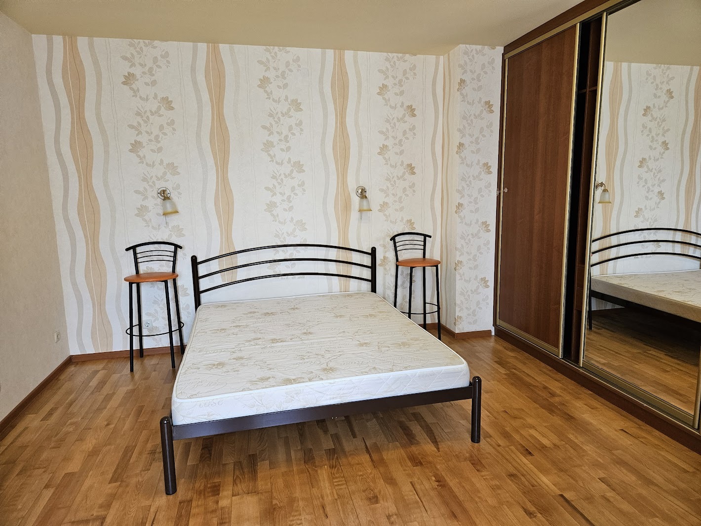 Продаж 2-кімнатної квартири 75 м², Макіївський пров., 10А