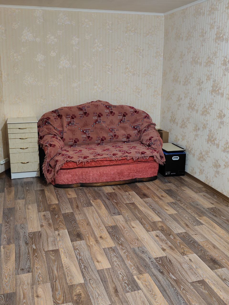 Оренда 2-кімнатної квартири 88 м², Дарницька вул.