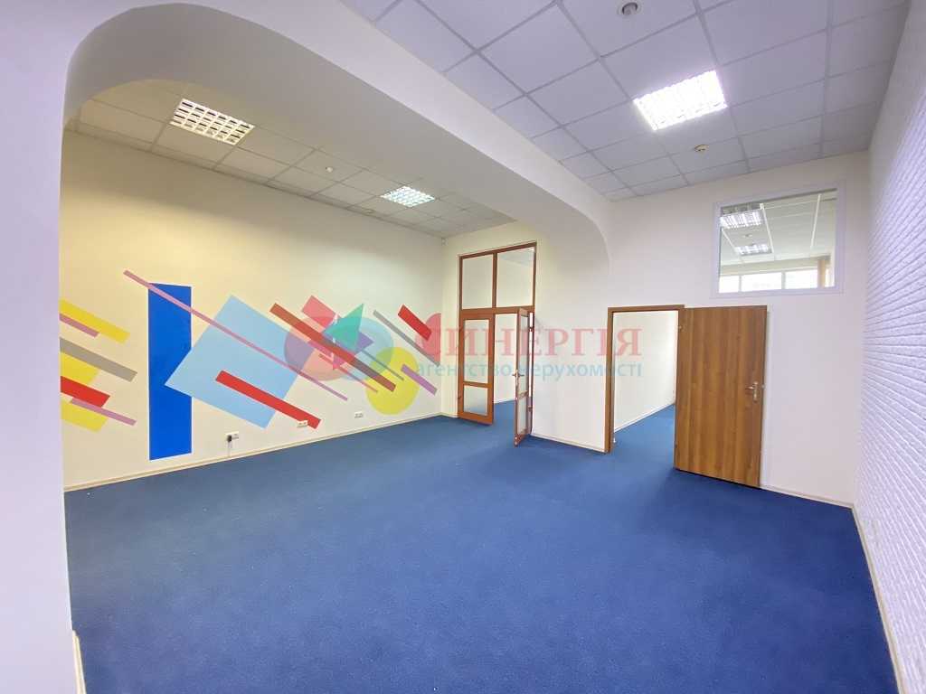 Оренда офісу 150 м², Митрополита Василя Липковського вул., Липківського