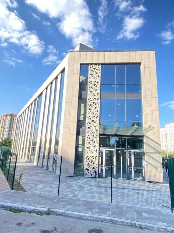 Оренда приміщення вільного призначення 2336 м², Петра Григоренка просп., 10