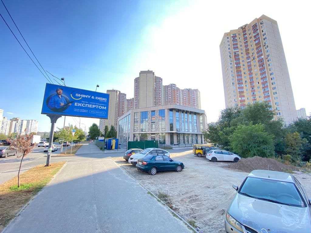 Оренда приміщення вільного призначення 2336 м², Петра Григоренка просп., 10