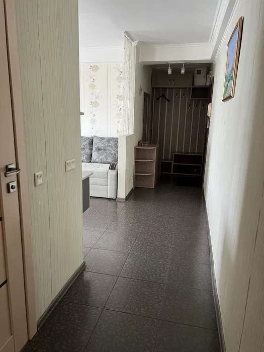 Продажа 3-комнатной квартиры 63 м², Павла Тычины просп., 11