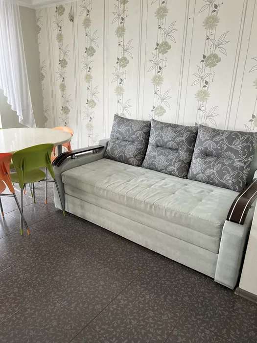 Продажа 3-комнатной квартиры 63 м², Павла Тычины просп., 11