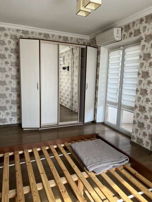 Продажа 3-комнатной квартиры 63 м², Павла Тычины просп., 11