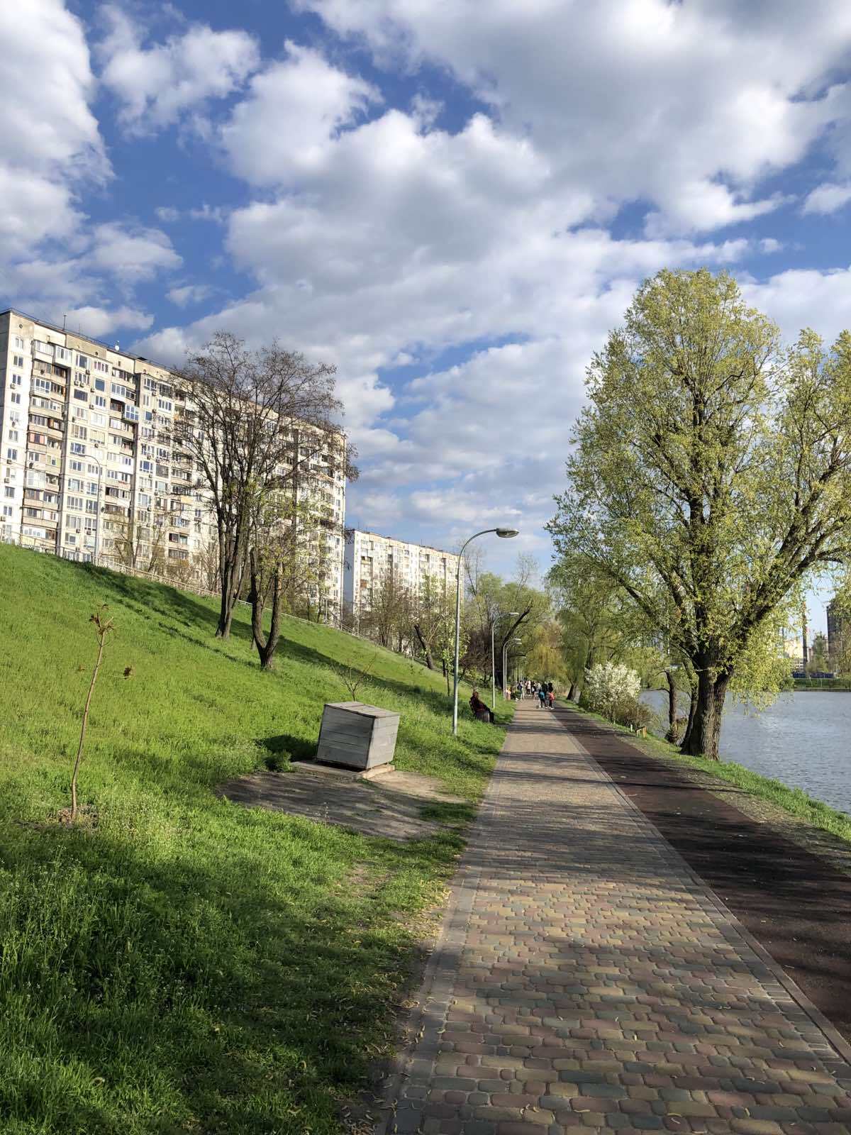 Продажа 3-комнатной квартиры 63 м², Павла Тычины просп., 11