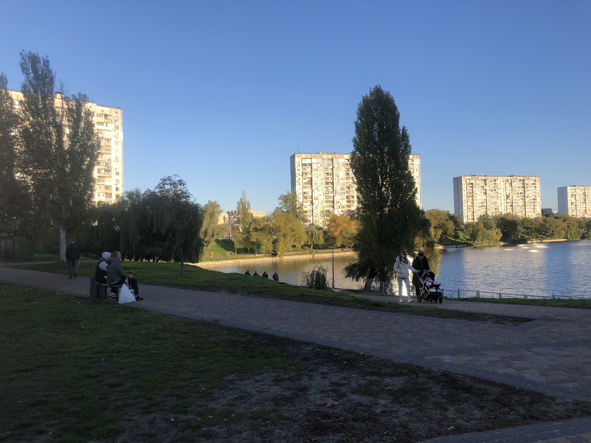 Продажа 3-комнатной квартиры 63 м², Павла Тычины просп., 11