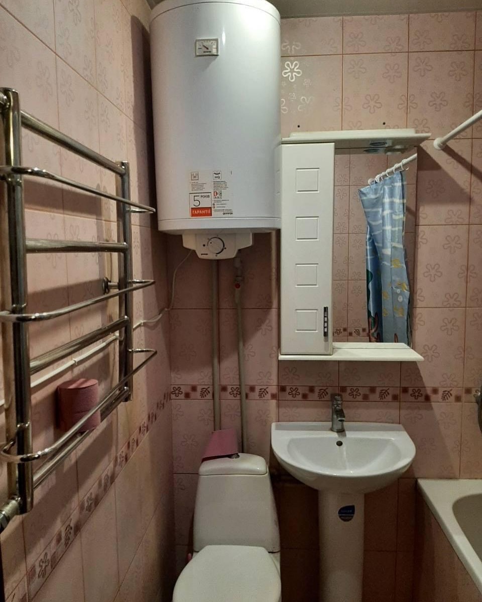 Продаж 1-кімнатної квартири 36 м², 20-річчя Перемоги вул., 43