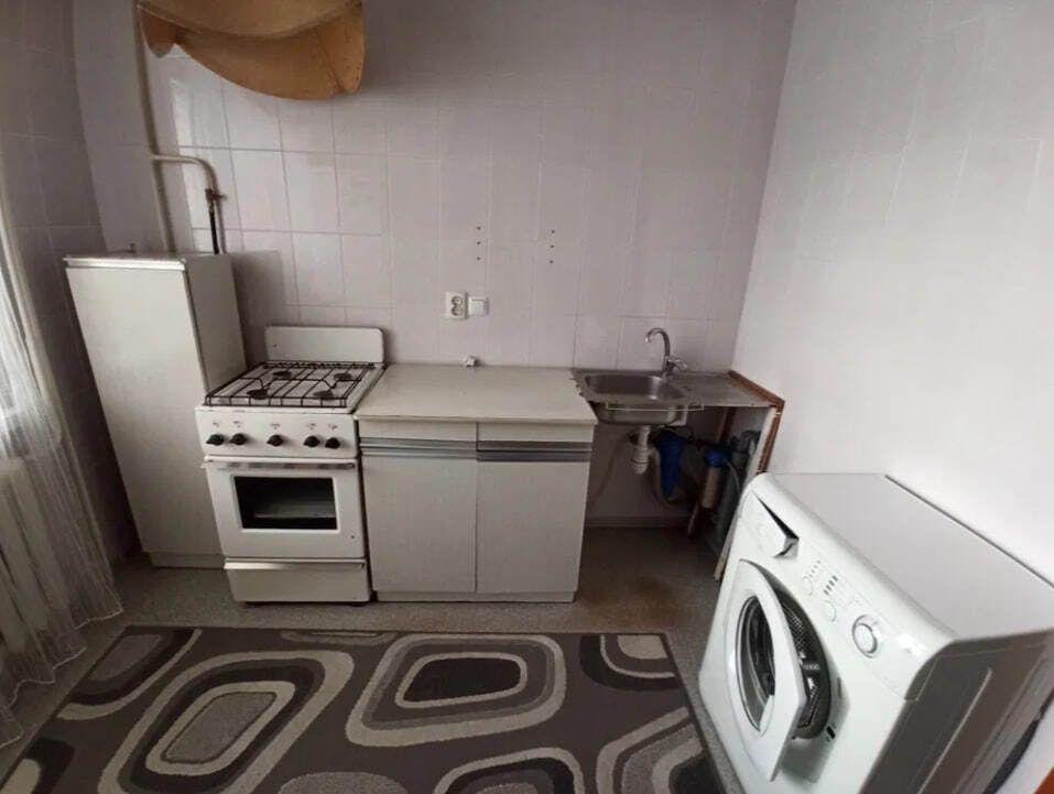 Продажа 1-комнатной квартиры 43 м², Михаила Лушпы просп.