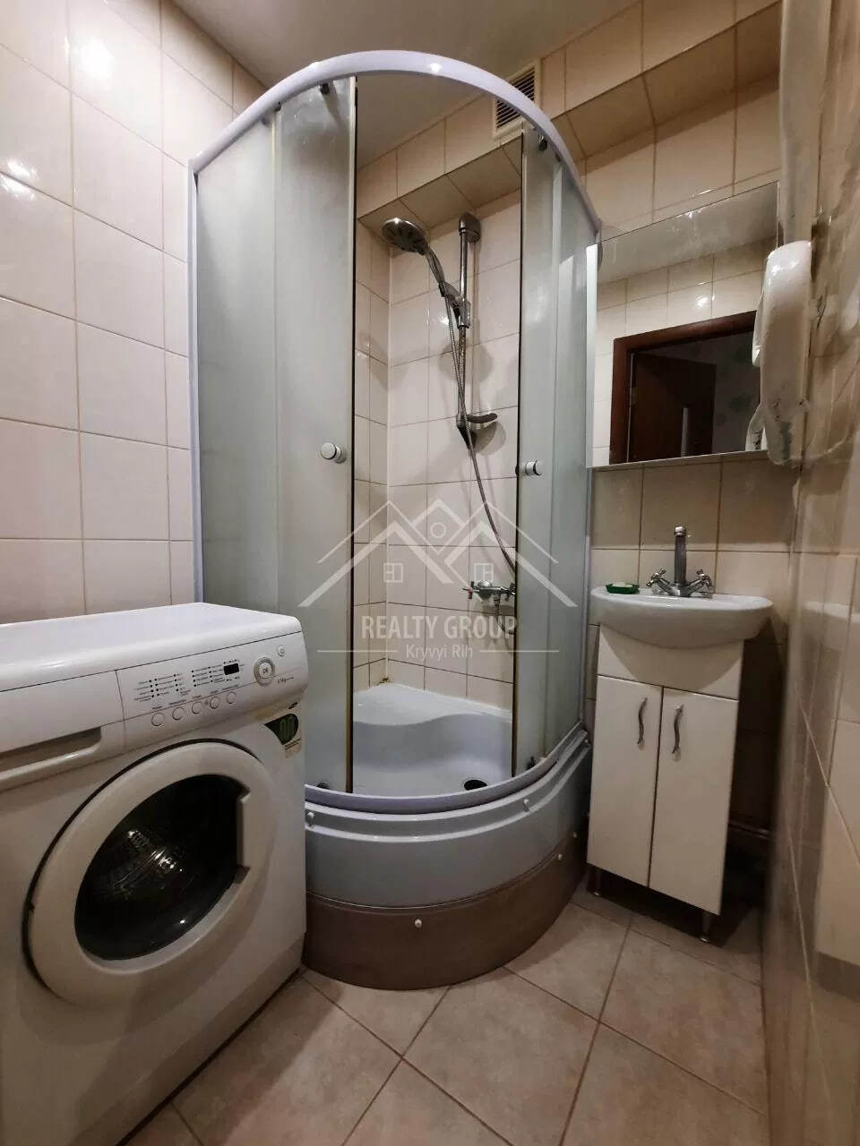 Продаж 2-кімнатної квартири 48 м², Карбишева вул., 14