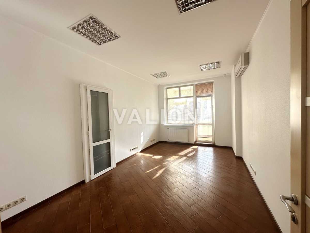 Продажа 5-комнатной квартиры 157 м², Леси Украинки бул., 23А