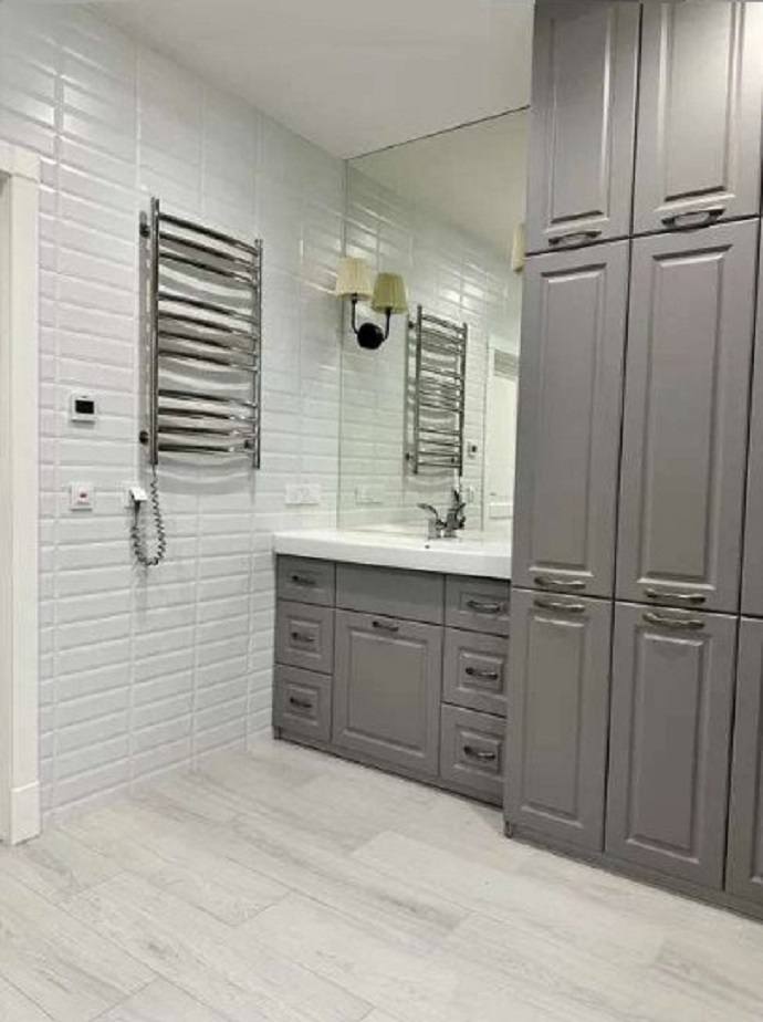 Продажа 3-комнатной квартиры 100 м², Маршала Конева ул., 12