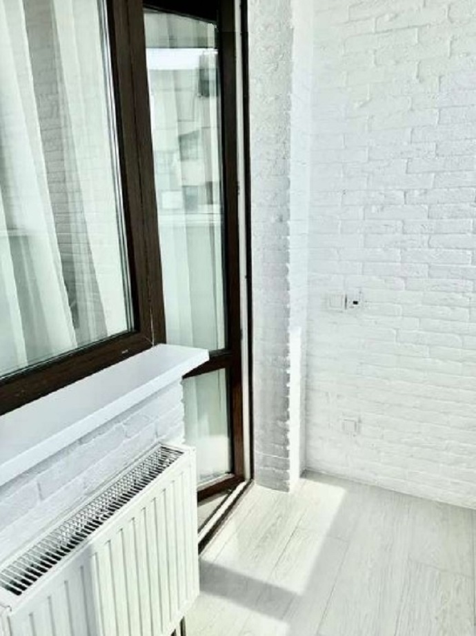 Продажа 3-комнатной квартиры 100 м², Маршала Конева ул., 12