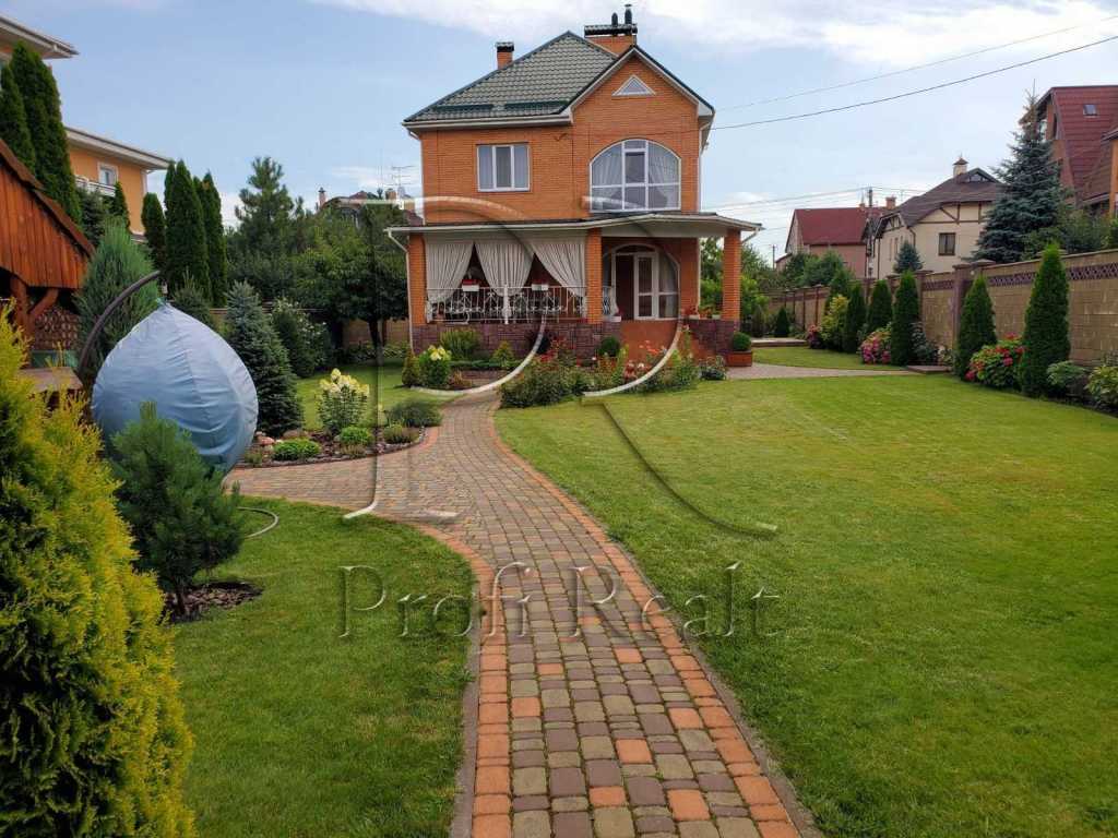 Продаж будинку 215 м², Богатирська вул.