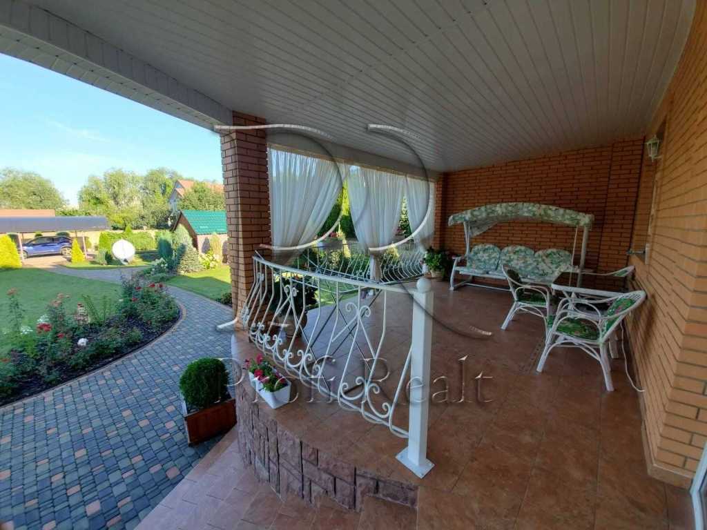 Продаж будинку 215 м², Богатирська вул.